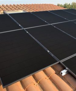 CervellóNº Plaques Solars: 14
Potència: 5.6 kWp